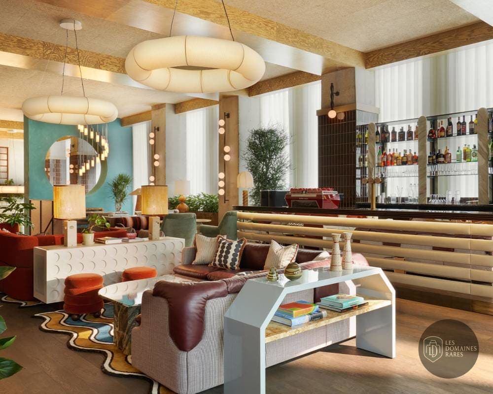 Espace intérieur de l'hôtel The Hoxton à Paris en Île-de-France