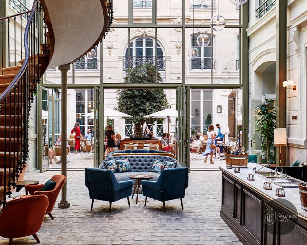 Espace intérieur de l'hôtel The Hoxton à Paris en Île-de-France