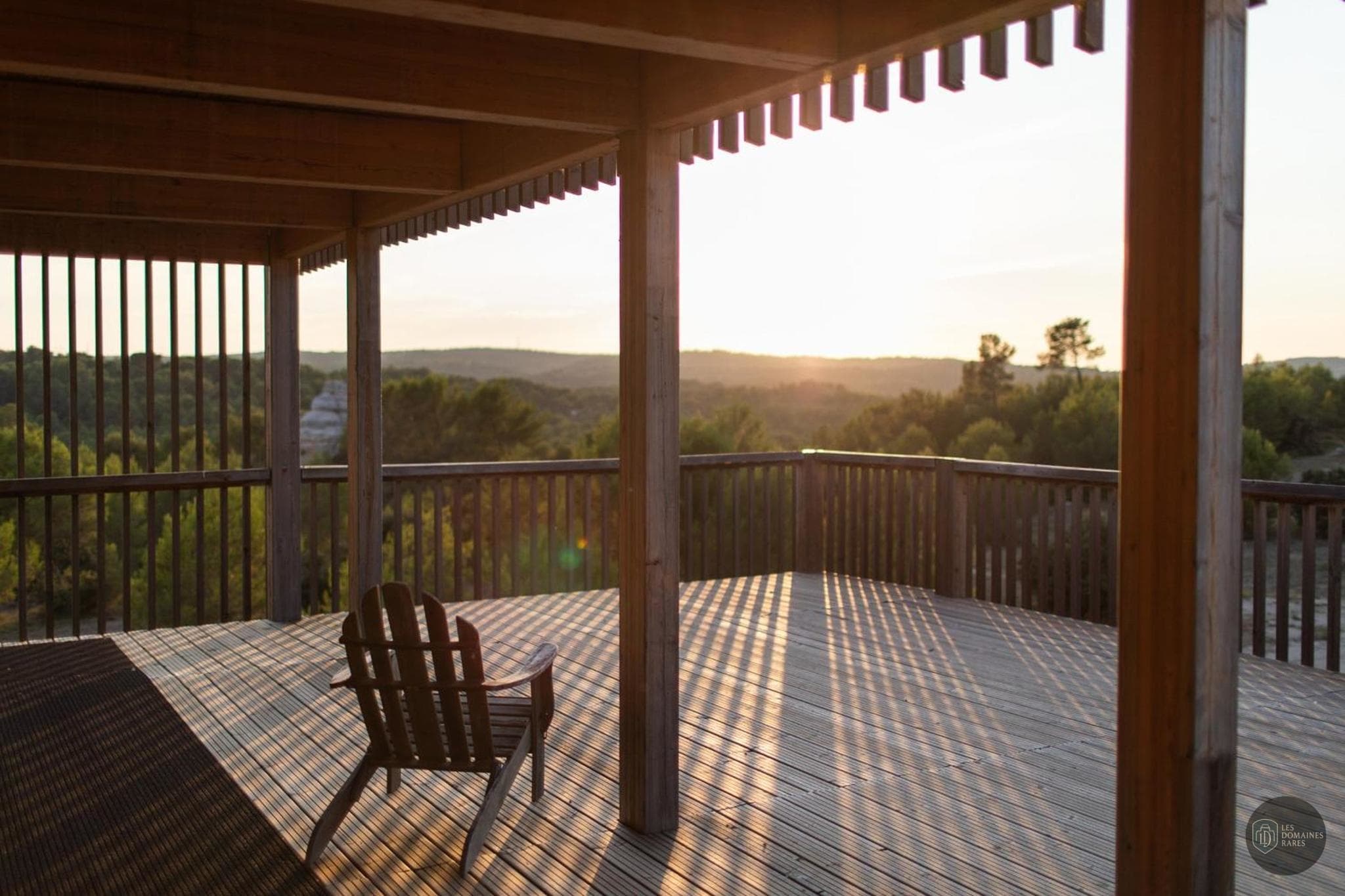 Vue extérieure de l'hôtel Thecamp en Provence-Alpes-Côte d'Azur