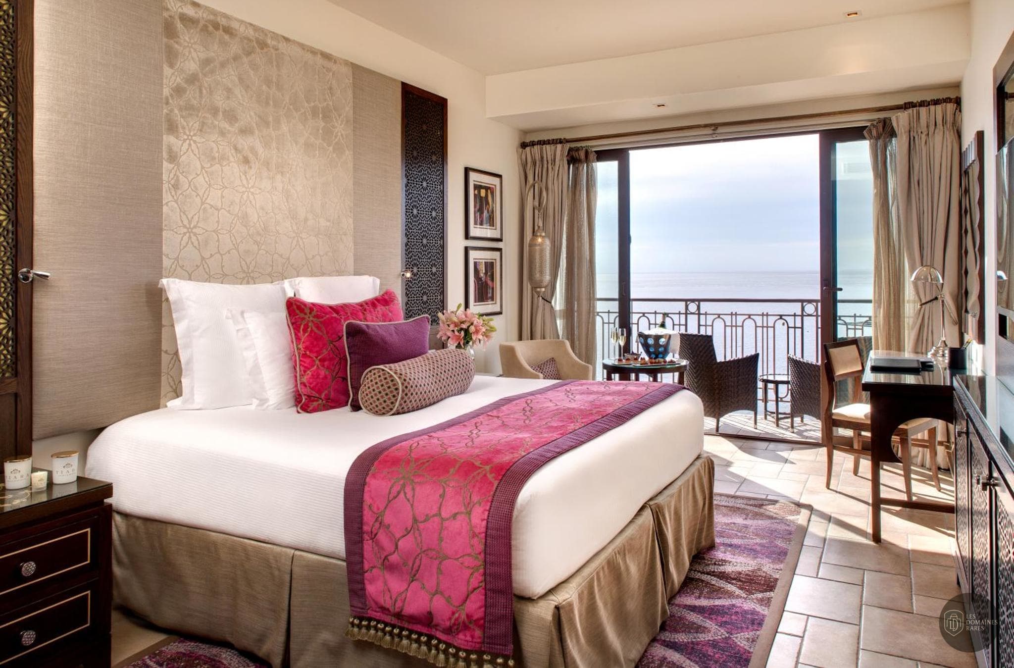 Chambre de l'hôtel Tiara Miramar Beach Resort en Provence-Alpes-Côte d'Azur - séminaire alpes-maritimes