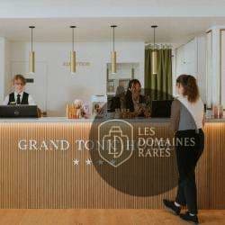 Espace intérieur de l'hôtel Tonic Hôtel en Provence-Alpes-Côte d'Azur