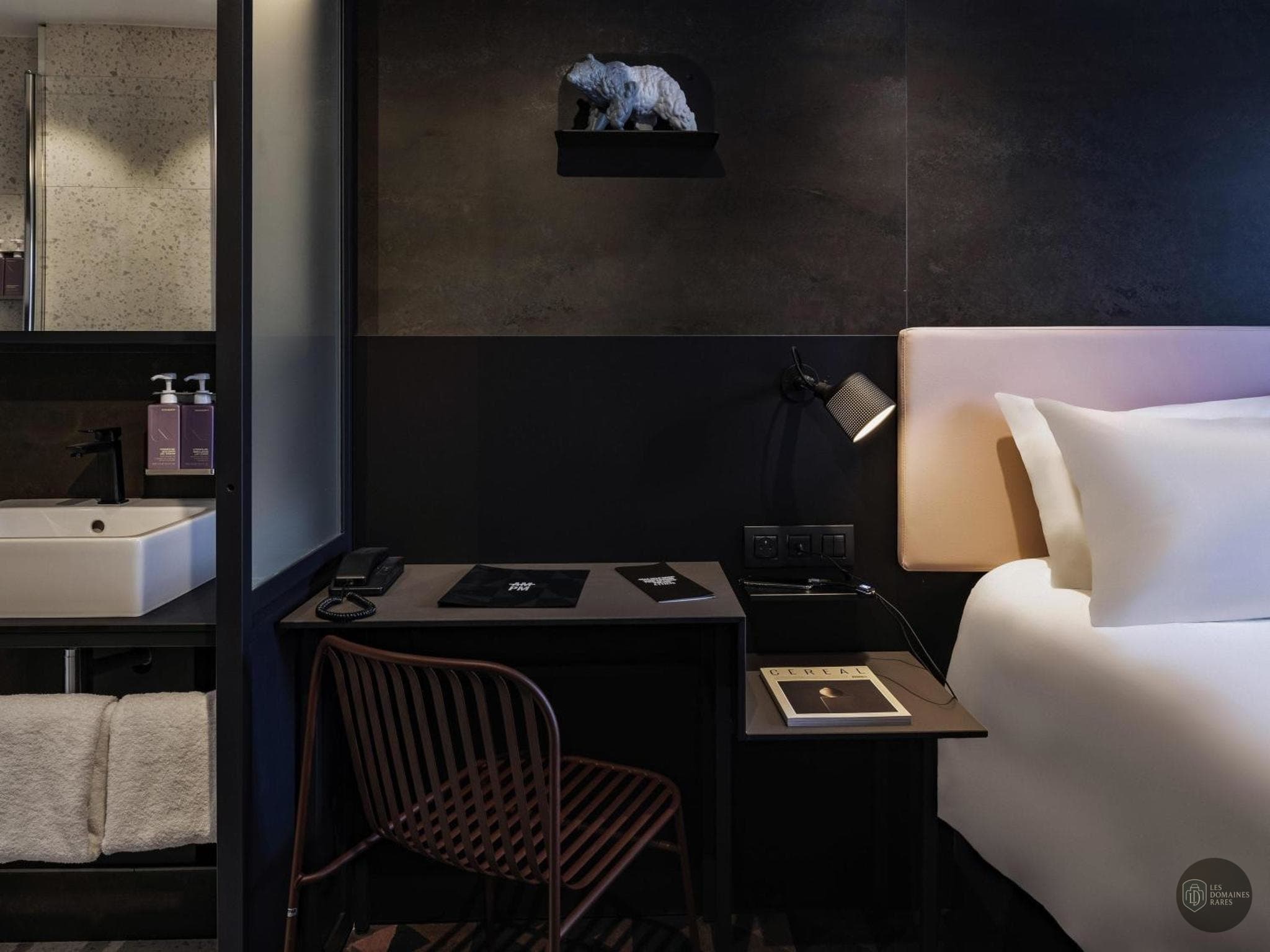 Chambre de l'hôtel Tribe Paris Batignolles à Paris en Île-de-France