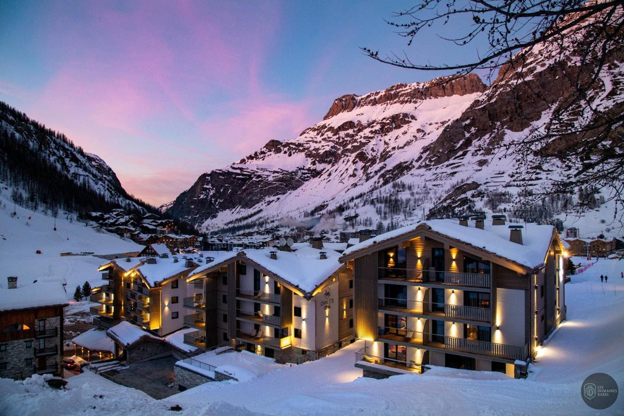 Trimurti Village — Extérieur