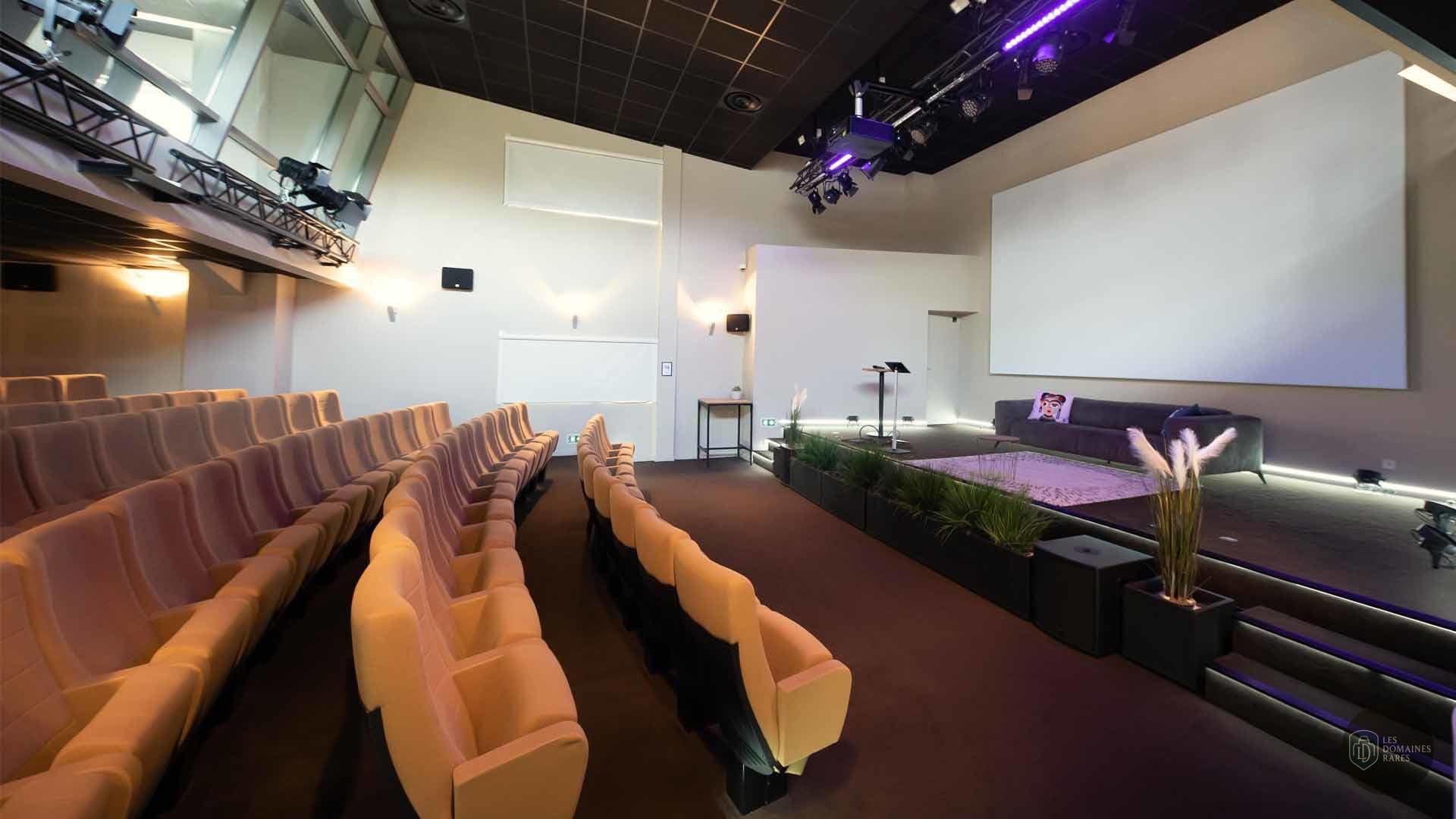 Salle de réunion 2 du lieu Turing 22 en Auvergne-Rhône-Alpes