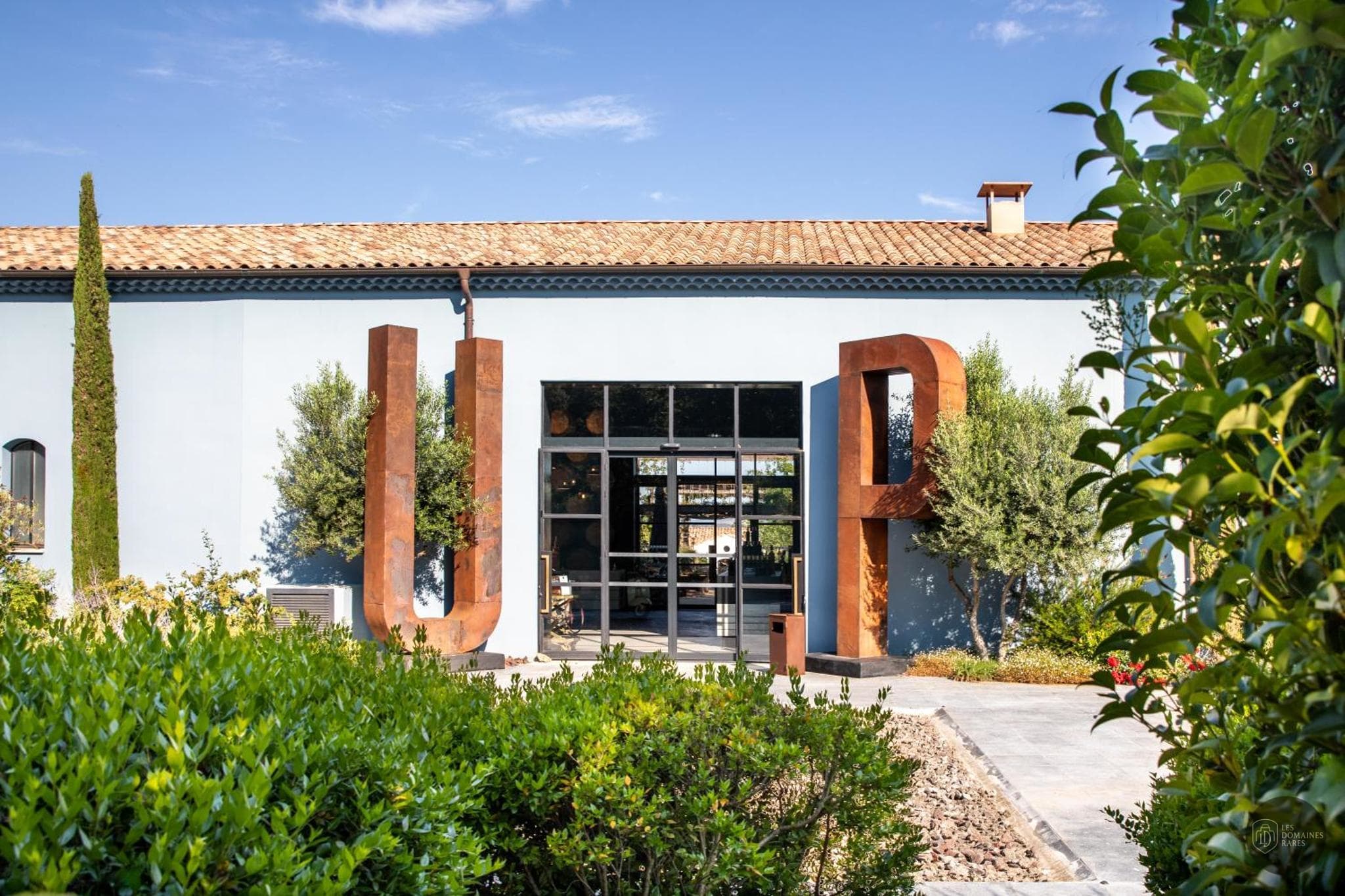 Vue extérieure de l'hôtel Ultimate Provence à La en Provence-Alpes-Côte d'Azur