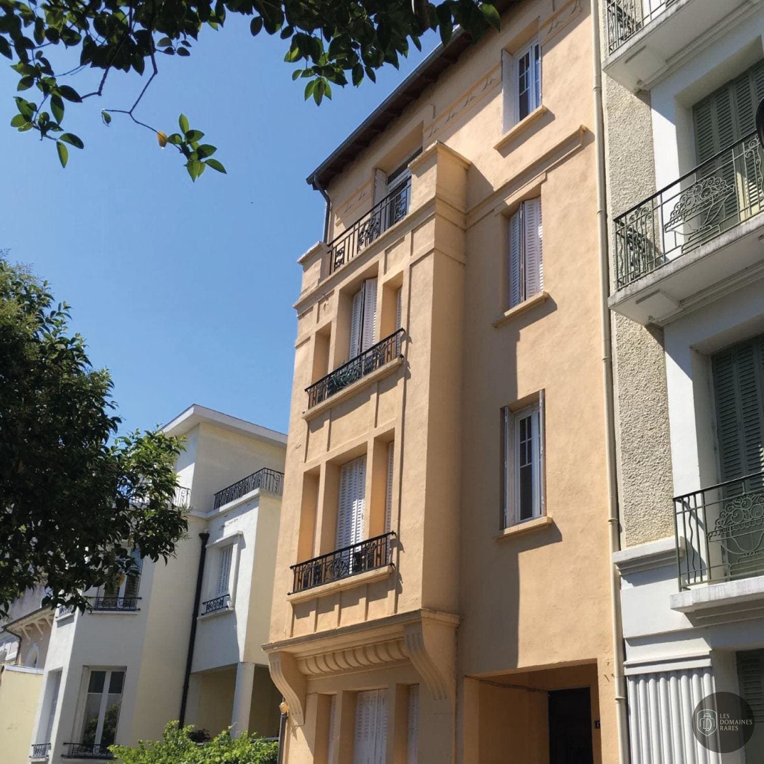 Un Riad à Vichy — Extérieur