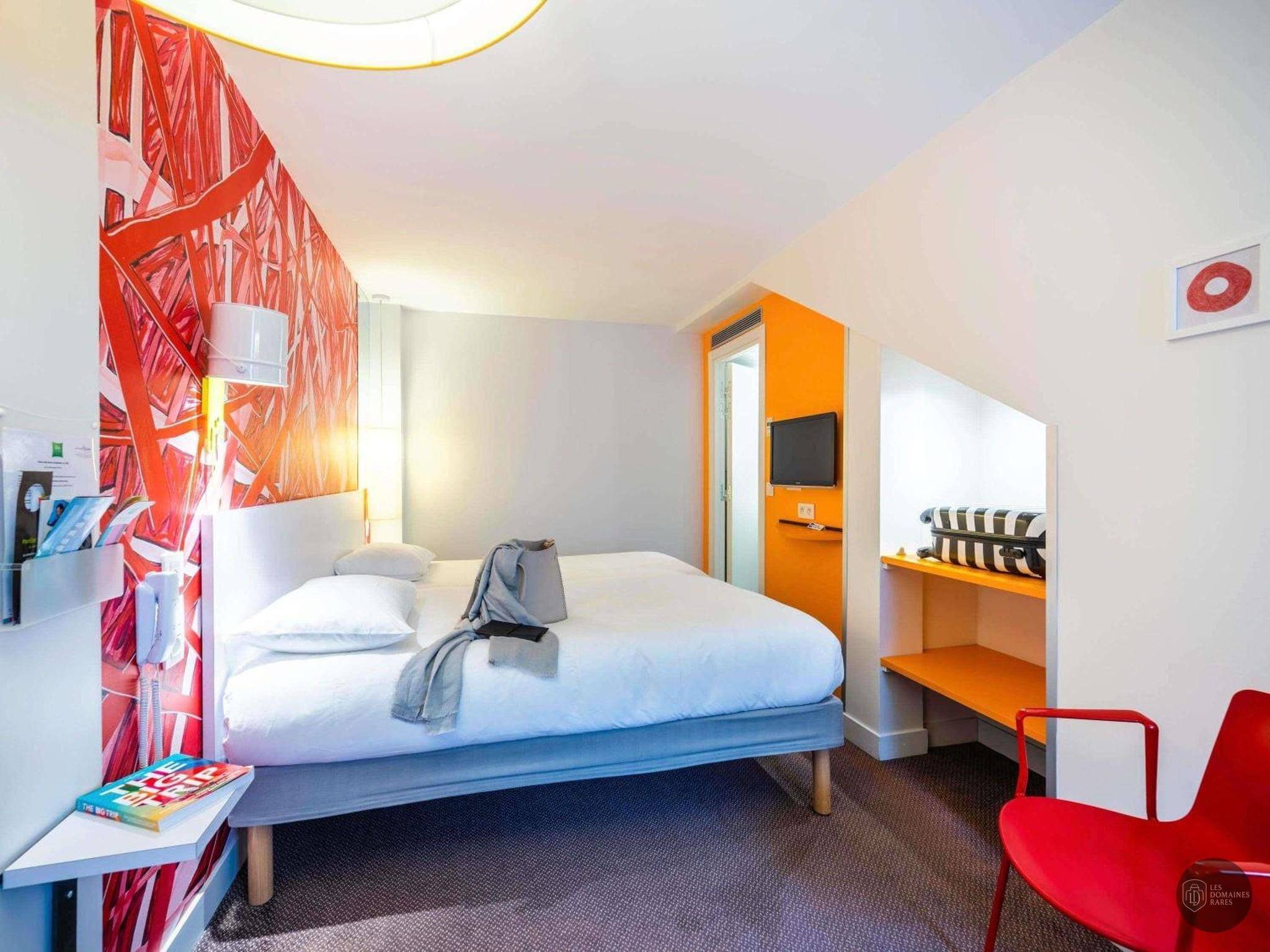 Unifadom Courbevoie — Extérieur