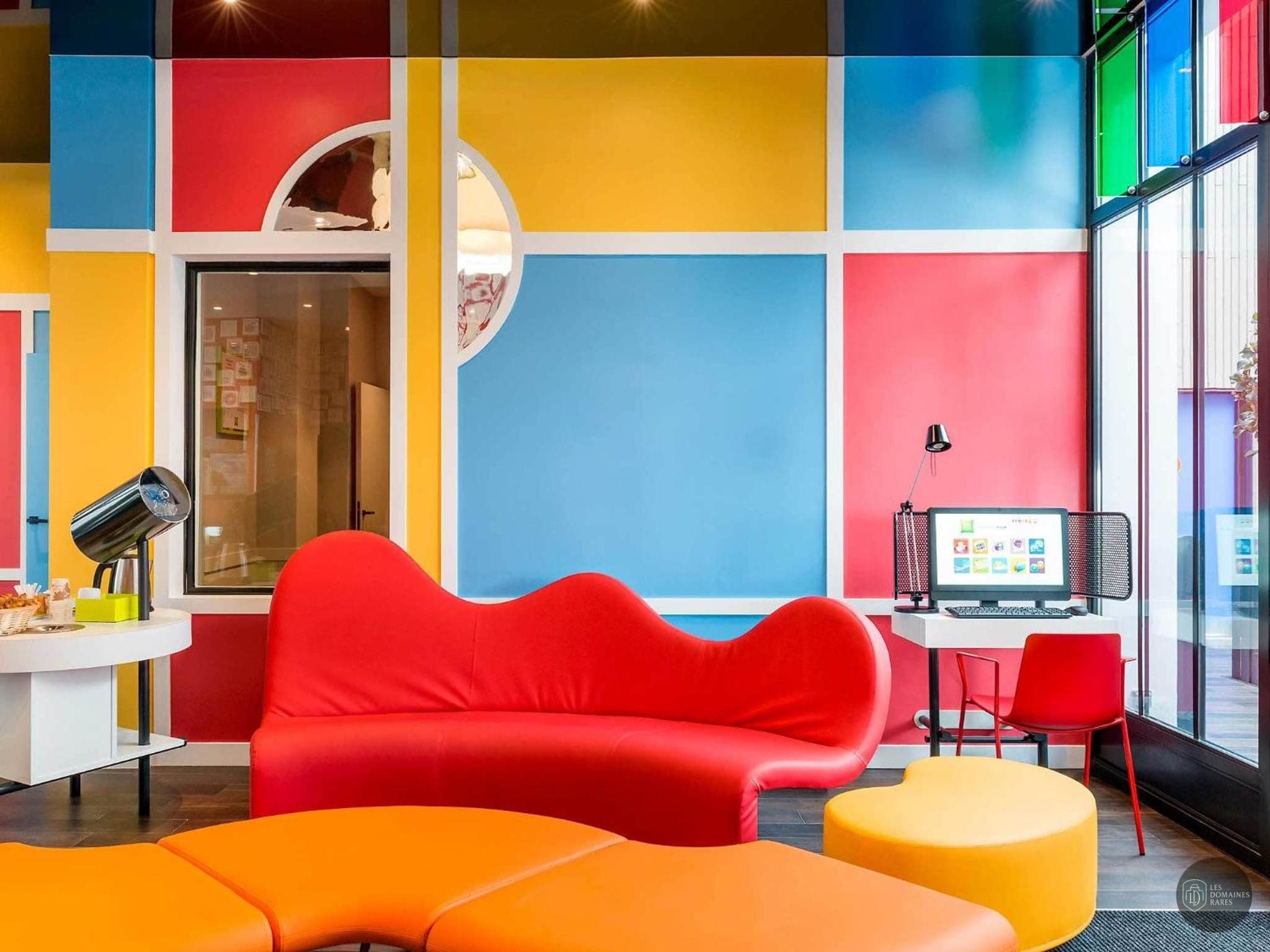 Unifadom Courbevoie — Extérieur