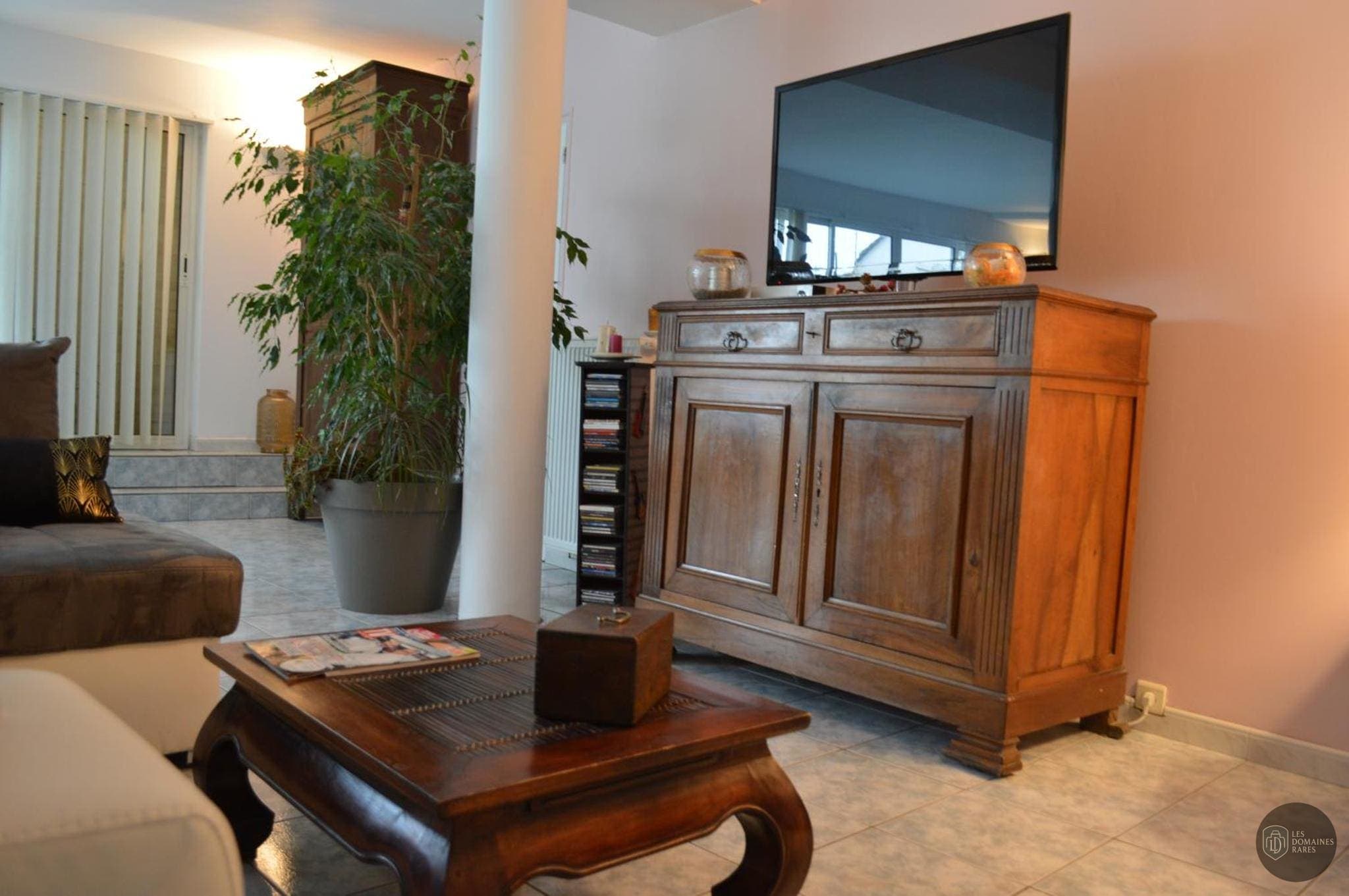 Vaelia Angouleme — Intérieur