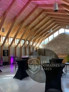Salle de réunion 4 du centre de séminaires Viavino en Occitanie