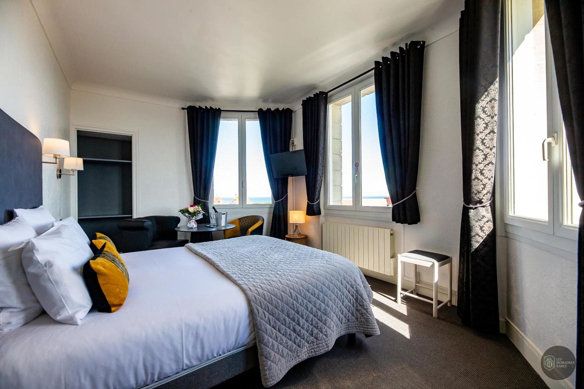 Chambre de l'hôtel Villa Andry à Ouistreham en Normandie