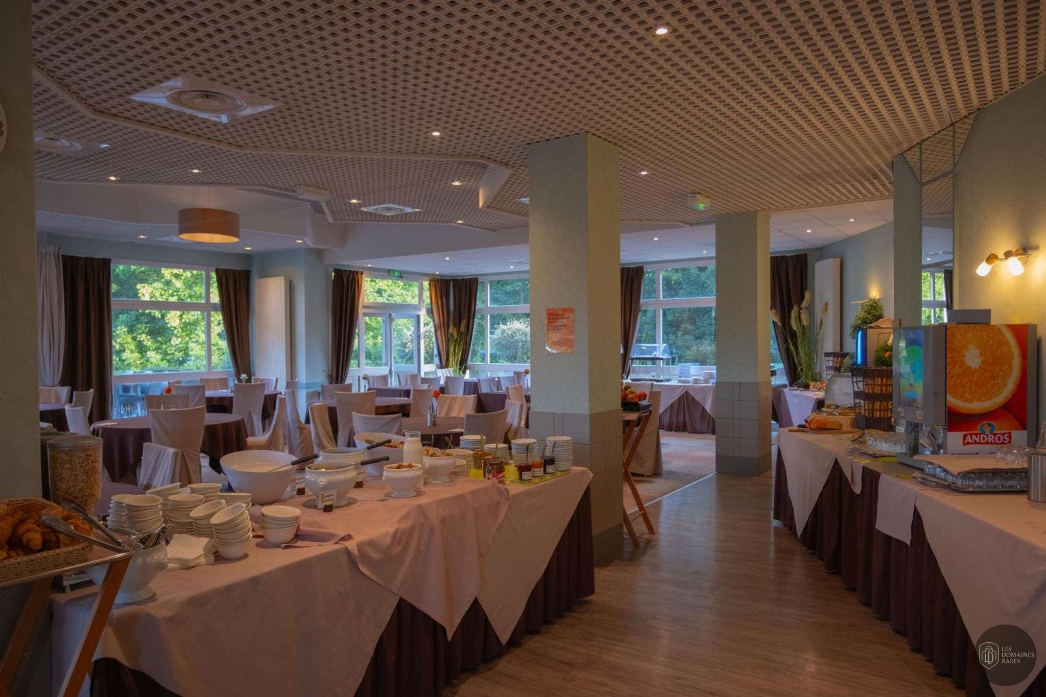 Salle de réunion 2 de l'hôtel Villa Marlioz en Auvergne-Rhône-Alpes