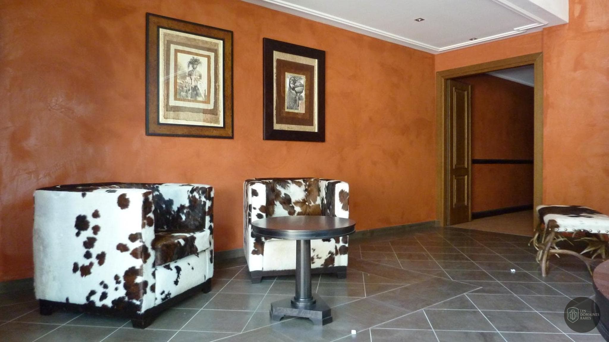 Espace intérieur du château Villa Morelia à Jausiers en Provence-Alpes-Côte d'Azur