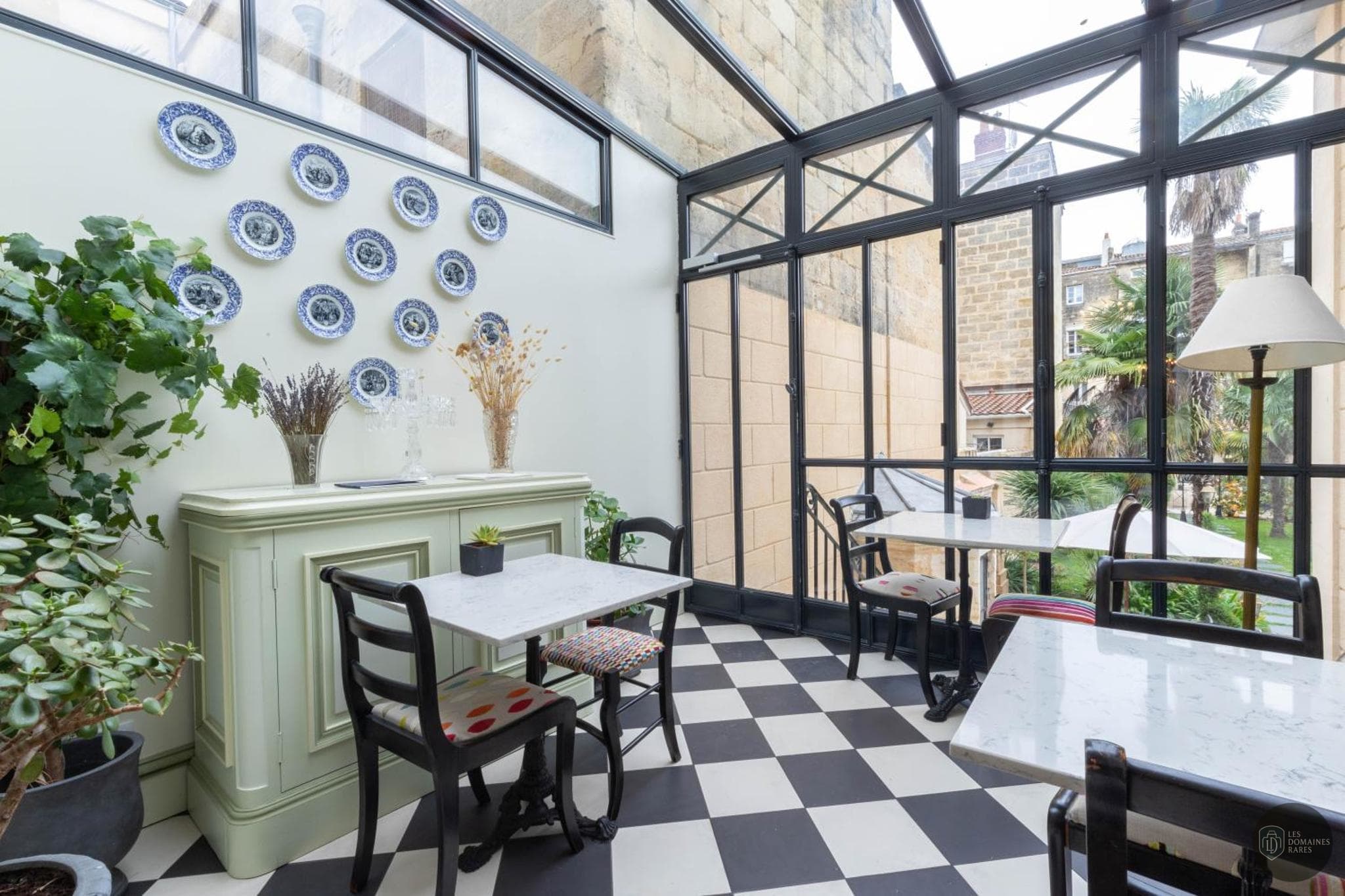 Vue extérieure de la villa Villa Victor Louis à Bordeaux en Nouvelle-Aquitaine