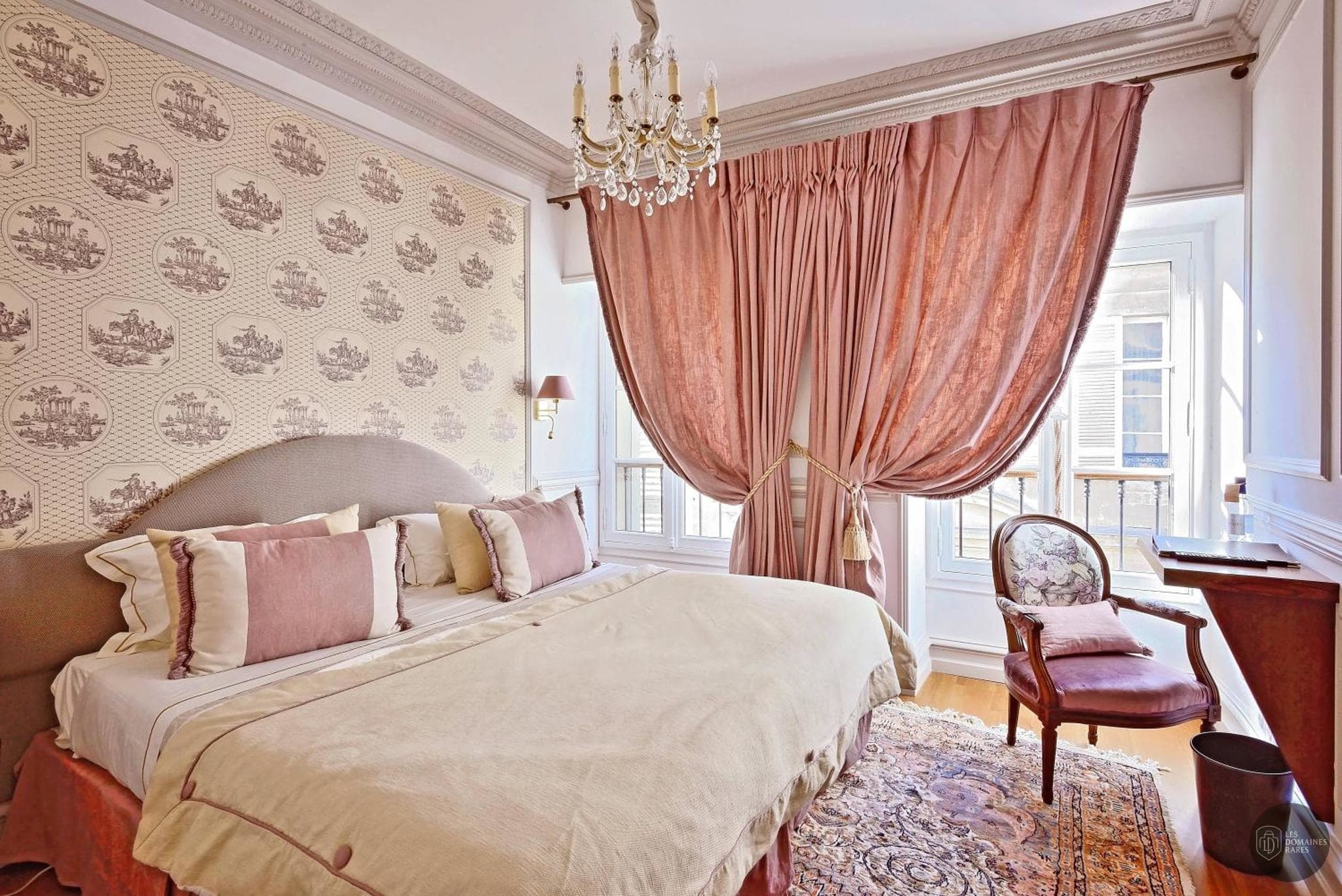 Vue extérieure de la villa Villa Victor Louis à Bordeaux en Nouvelle-Aquitaine