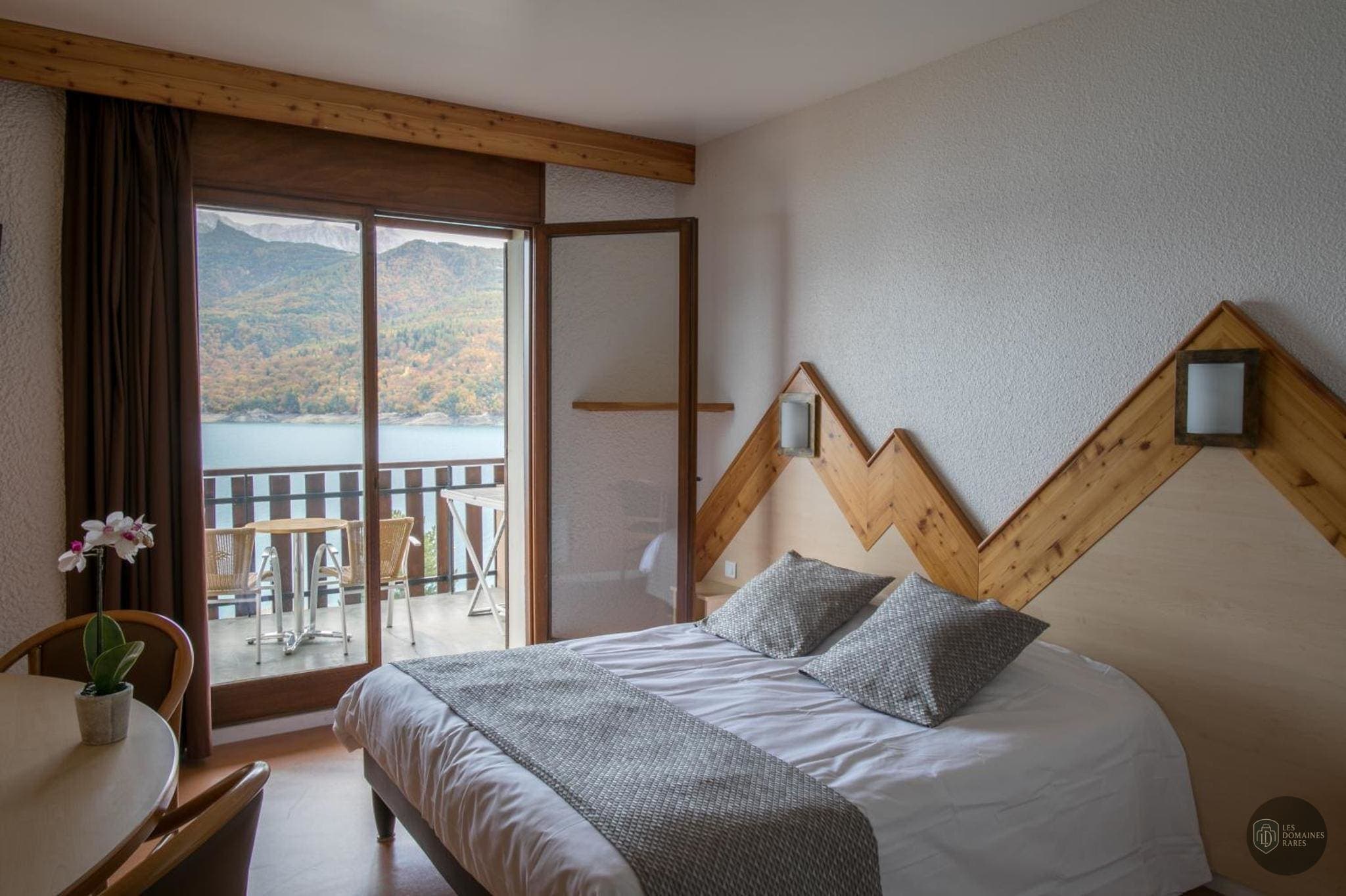 Chambre de la villa Village Club Les Hyvans en Provence-Alpes-Côte d'Azur - séminaire chorges