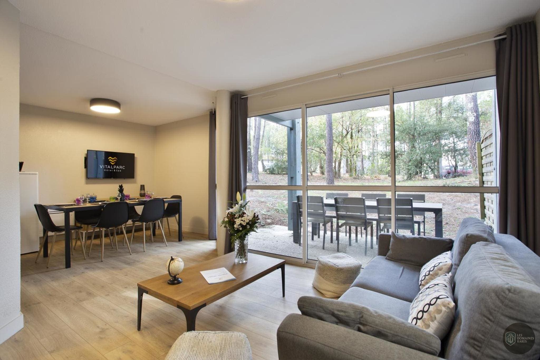 Vue extérieure de l'hôtel Vitalparc à Lacanau en Nouvelle-Aquitaine