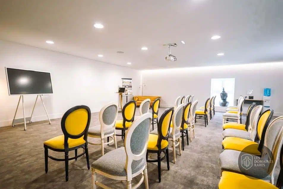 Salle de réunion 1 du lieu Vivre[s] à Rochefort en Nouvelle-Aquitaine