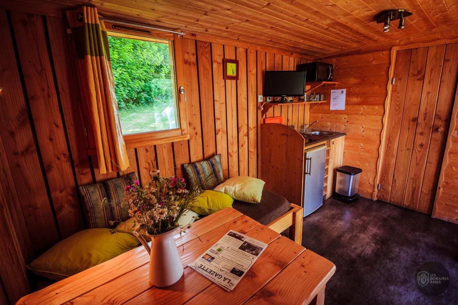 Espace intérieur du lodge Volca Lodges en Auvergne-Rhône-Alpes
