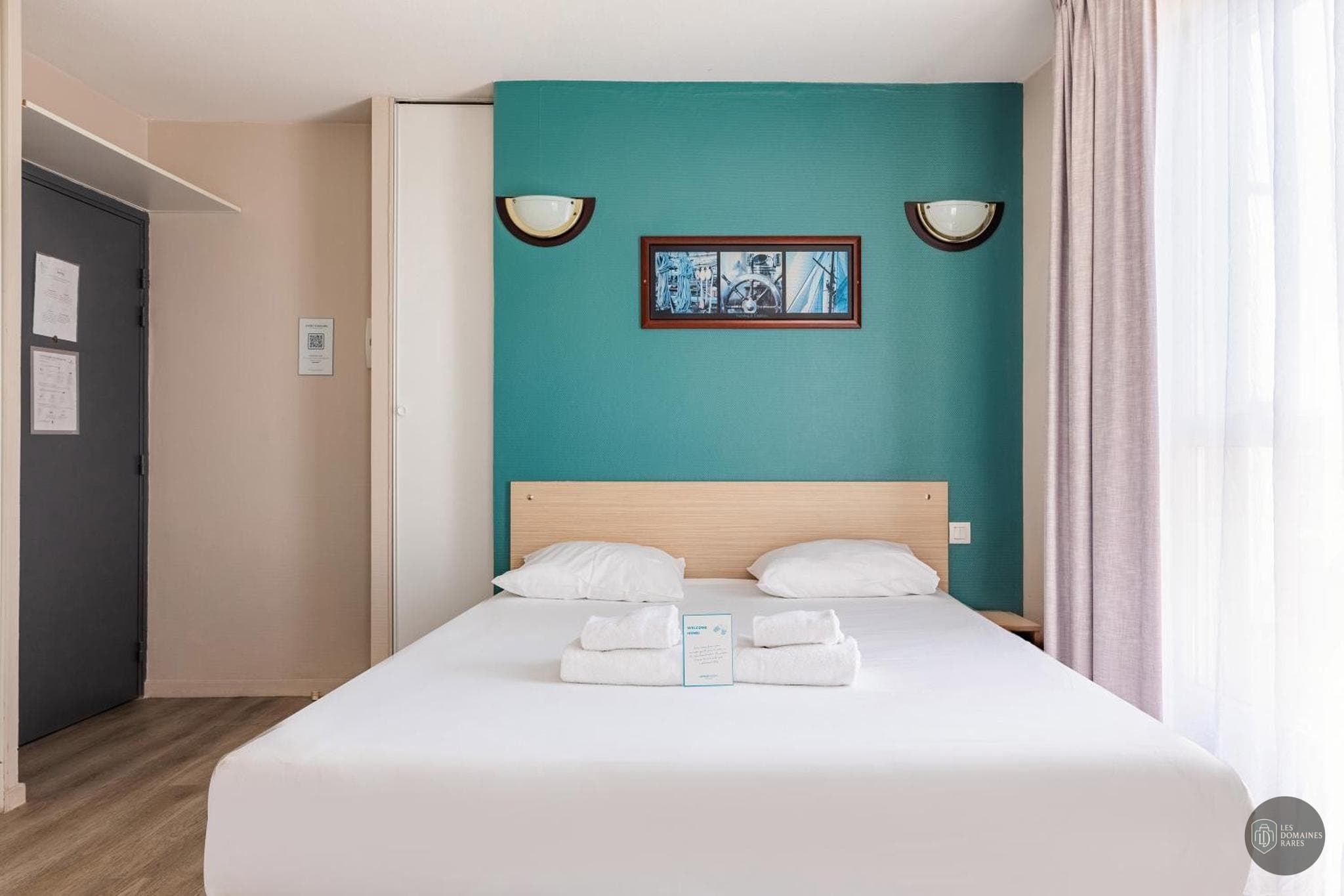 Chambre du cabaret événementiel Voulez-Vous Lyon à Anse en Auvergne-Rhône-Alpes