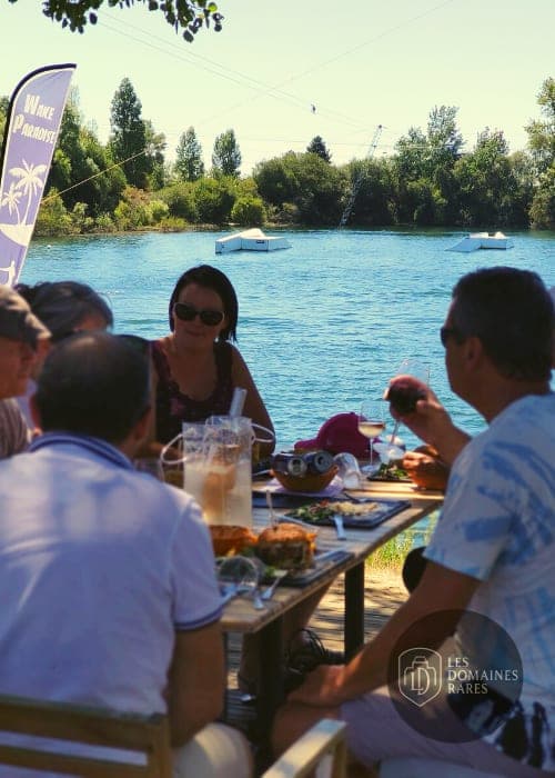 Restaurant du lieu Wake Paradise à Spay en Pays de la Loire