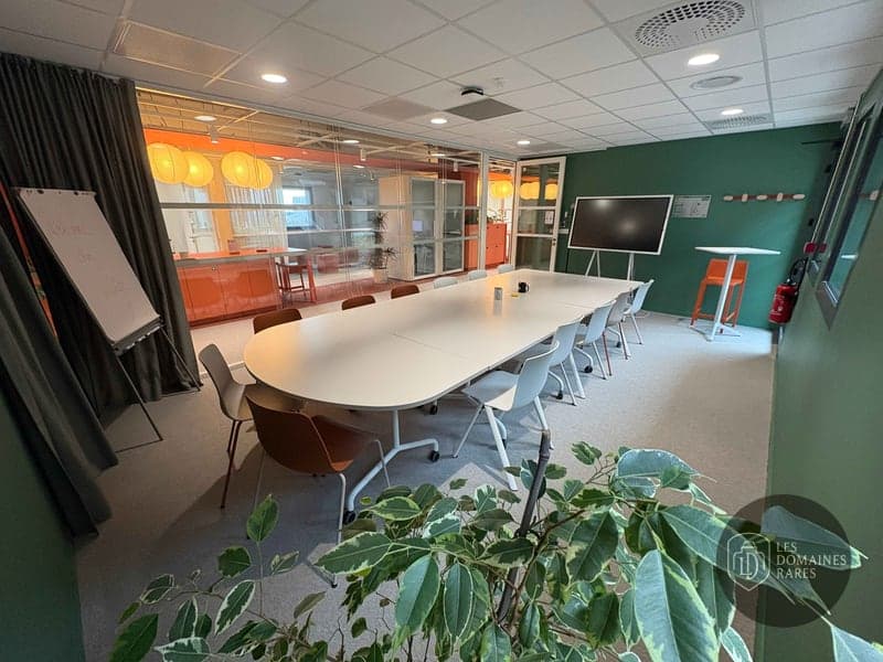 Salle de réunion 1 de l'hôtel Walter Dijon en Bourgogne-Franche-Comté