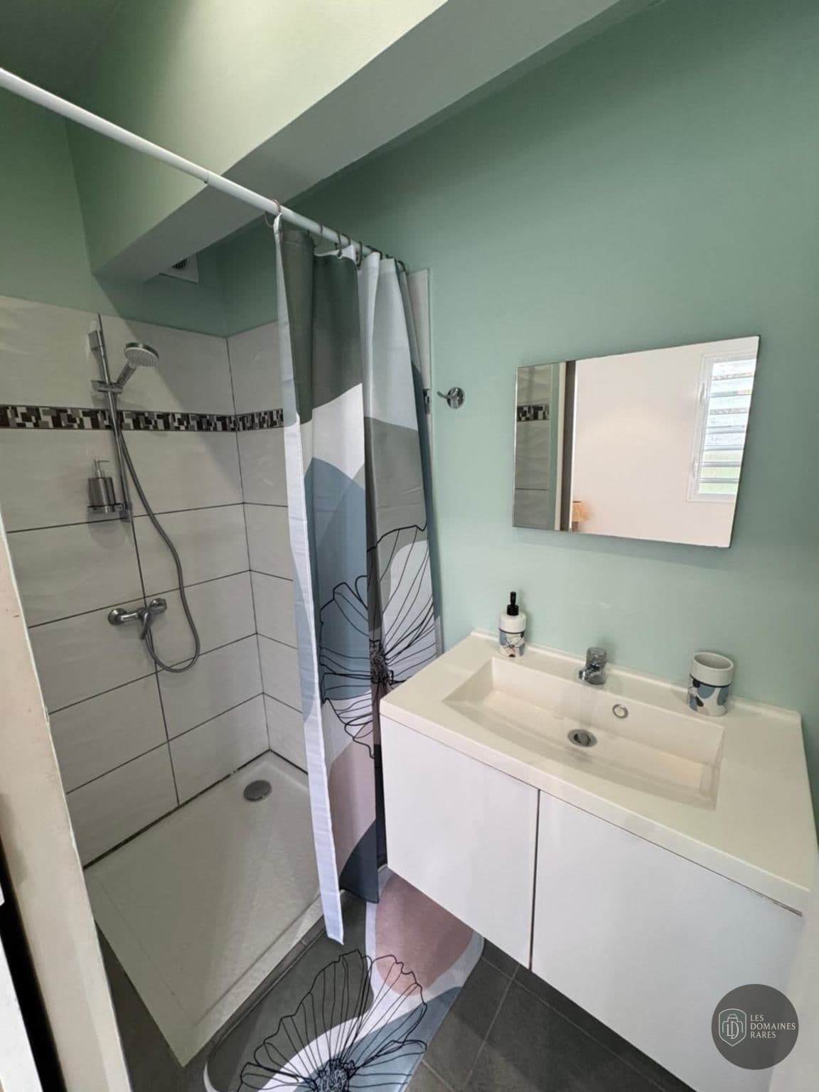 Salle de bain du salle de séminaire Wave Form Studio à Bordeaux en Nouvelle-Aquitaine
