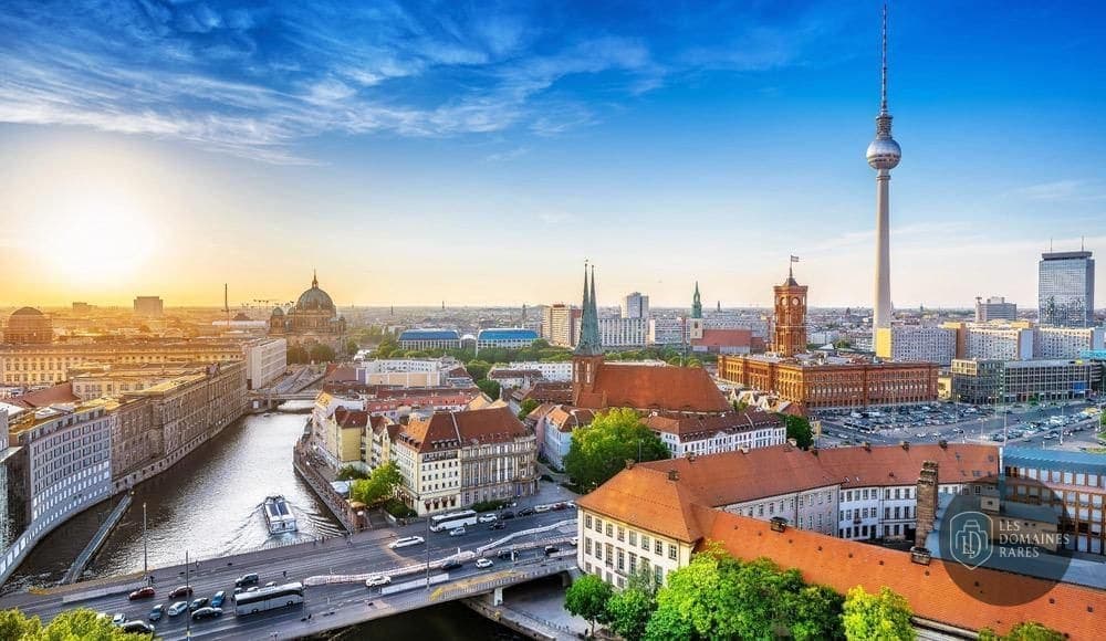 Vue panoramique de Berlin au lever du soleil