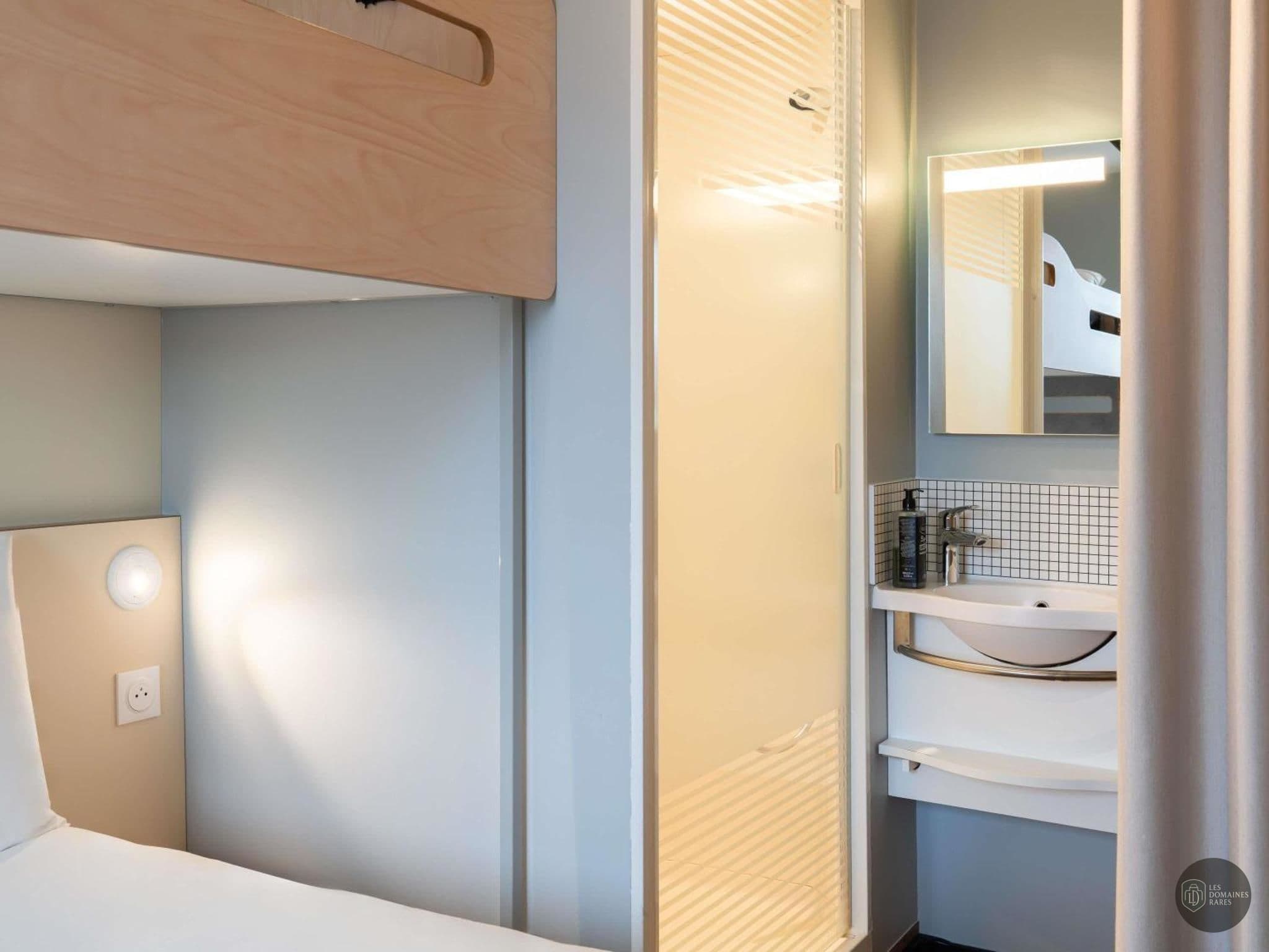 Chambre du lieu Wojo Issy - Village en Île-de-France