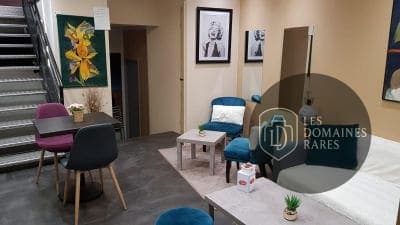 Espace intérieur de l'espace de coworking Work'In Bulle en Auvergne-Rhône-Alpes