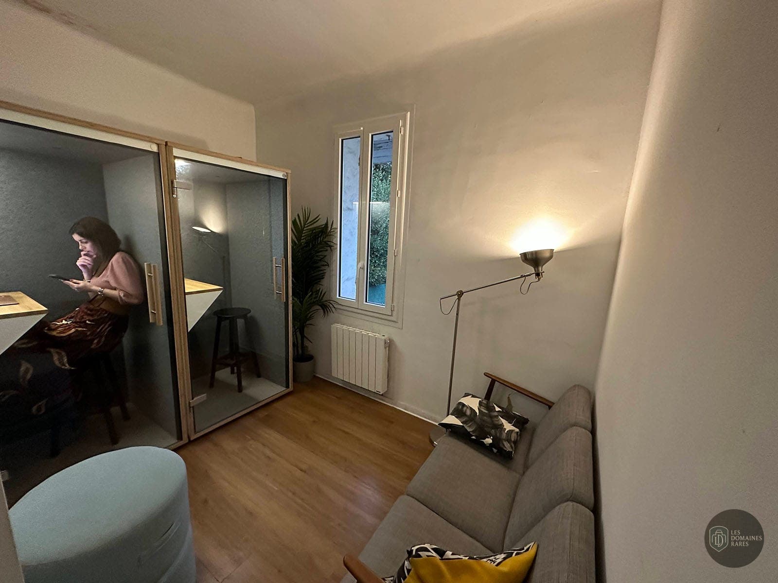 Espace intérieur de l'espace de coworking Yelloworking en Provence-Alpes-Côte d'Azur
