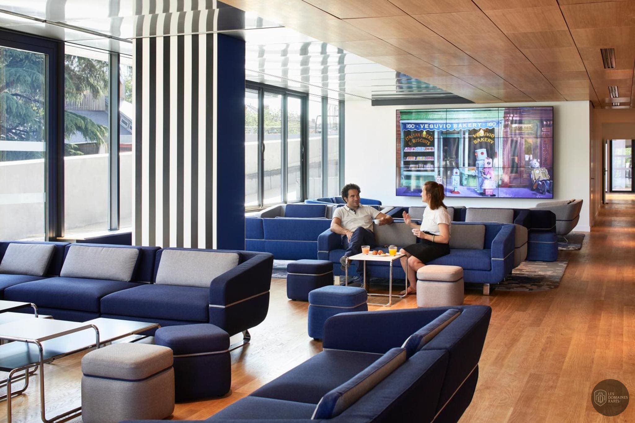 Vue extérieure de l'hôtel Yooma Urban Lodge à Paris en Île-de-France
