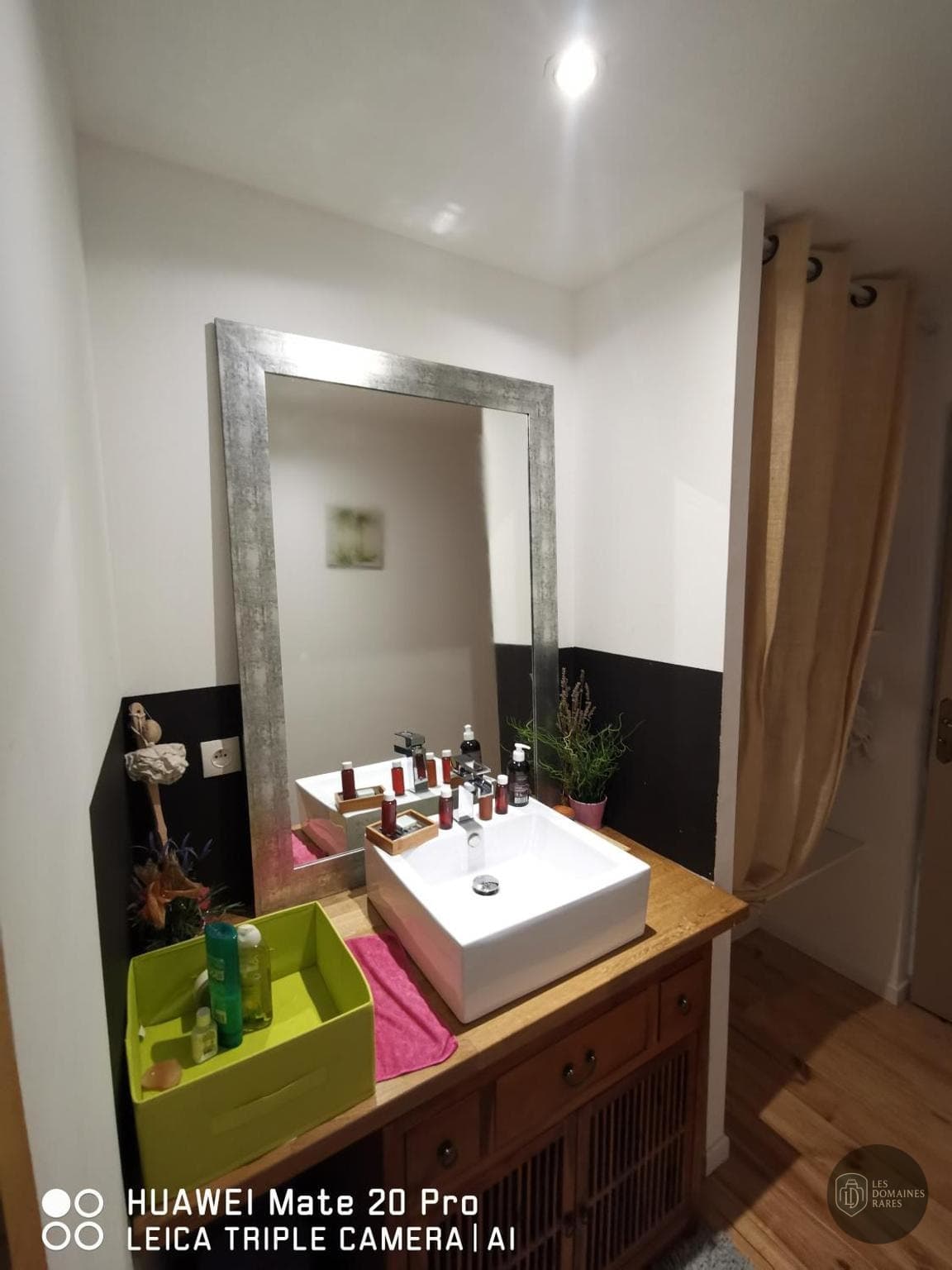Espace intérieur du lieu l'Art d'Oise salon en Hauts-de-France