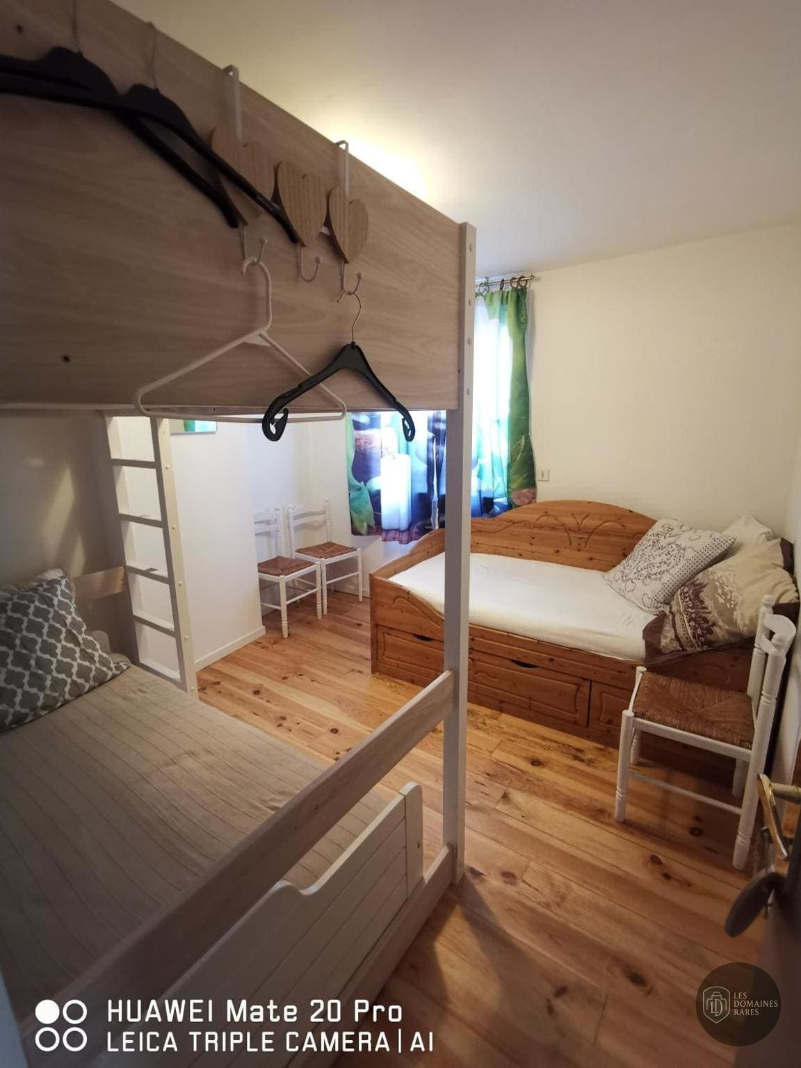 Espace intérieur du lieu l'Art d'Oise salon en Hauts-de-France
