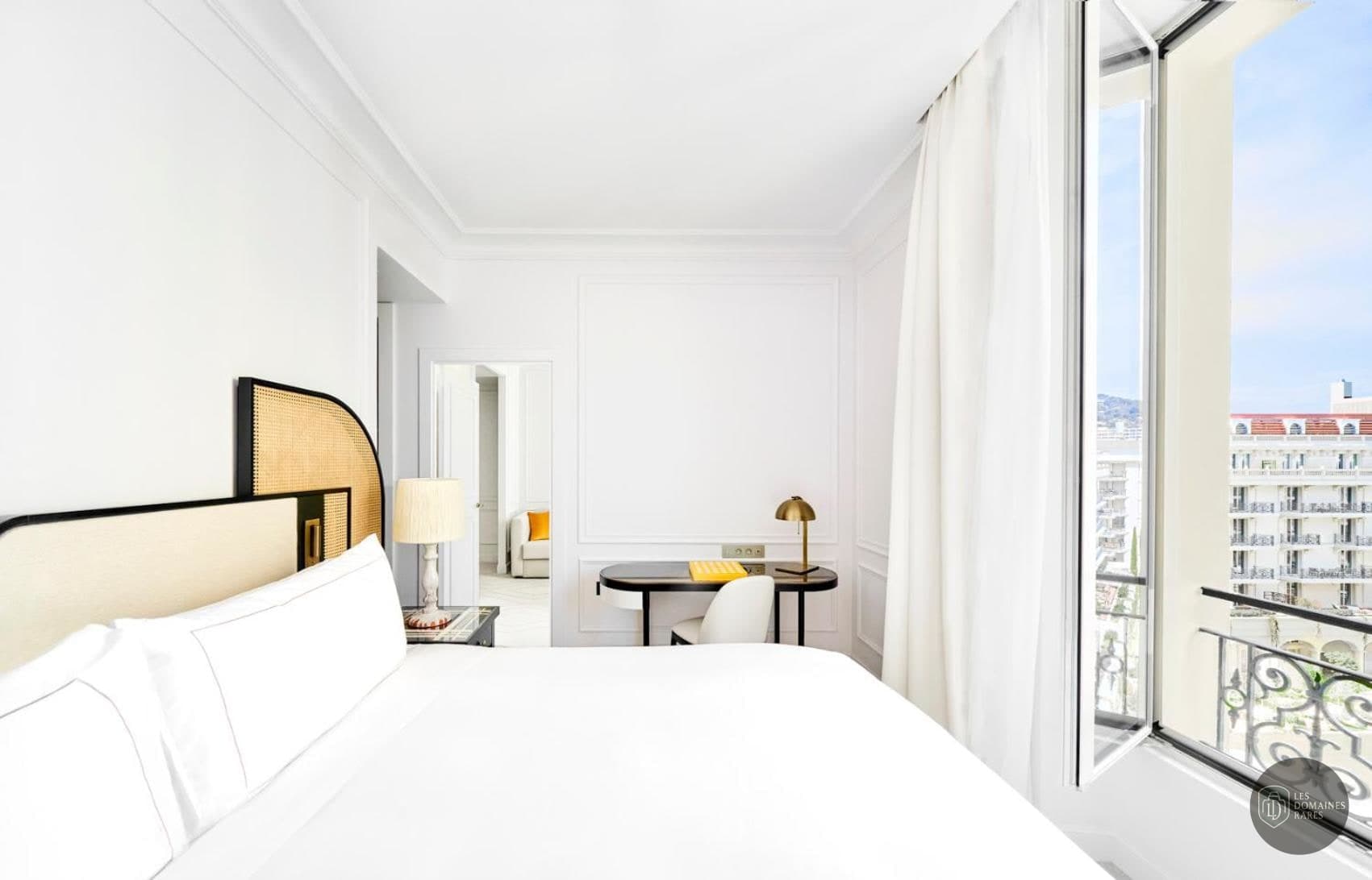 Carlton Cannes, a Regent Hotel