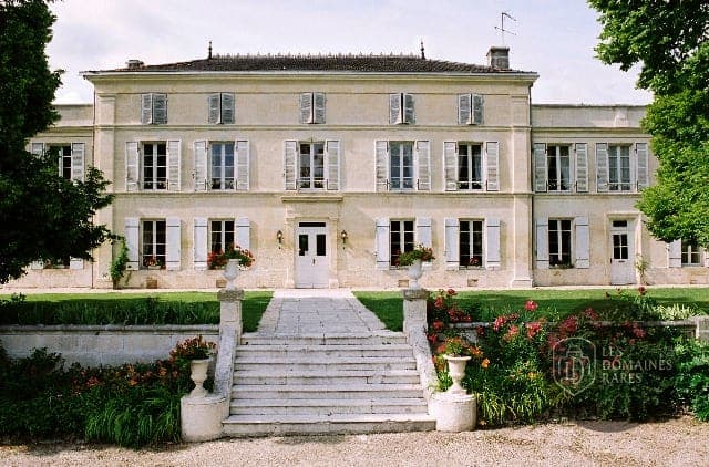 Chateau de Mesnac