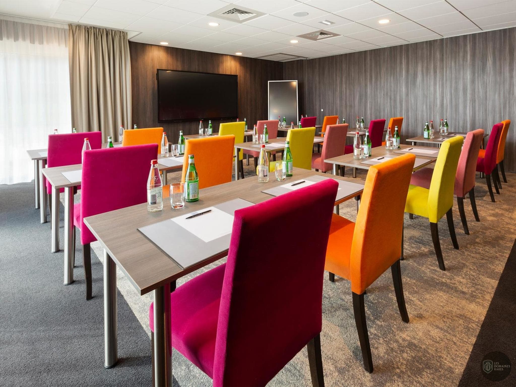 Hôtel Roi Soleil Prestige Plaisir