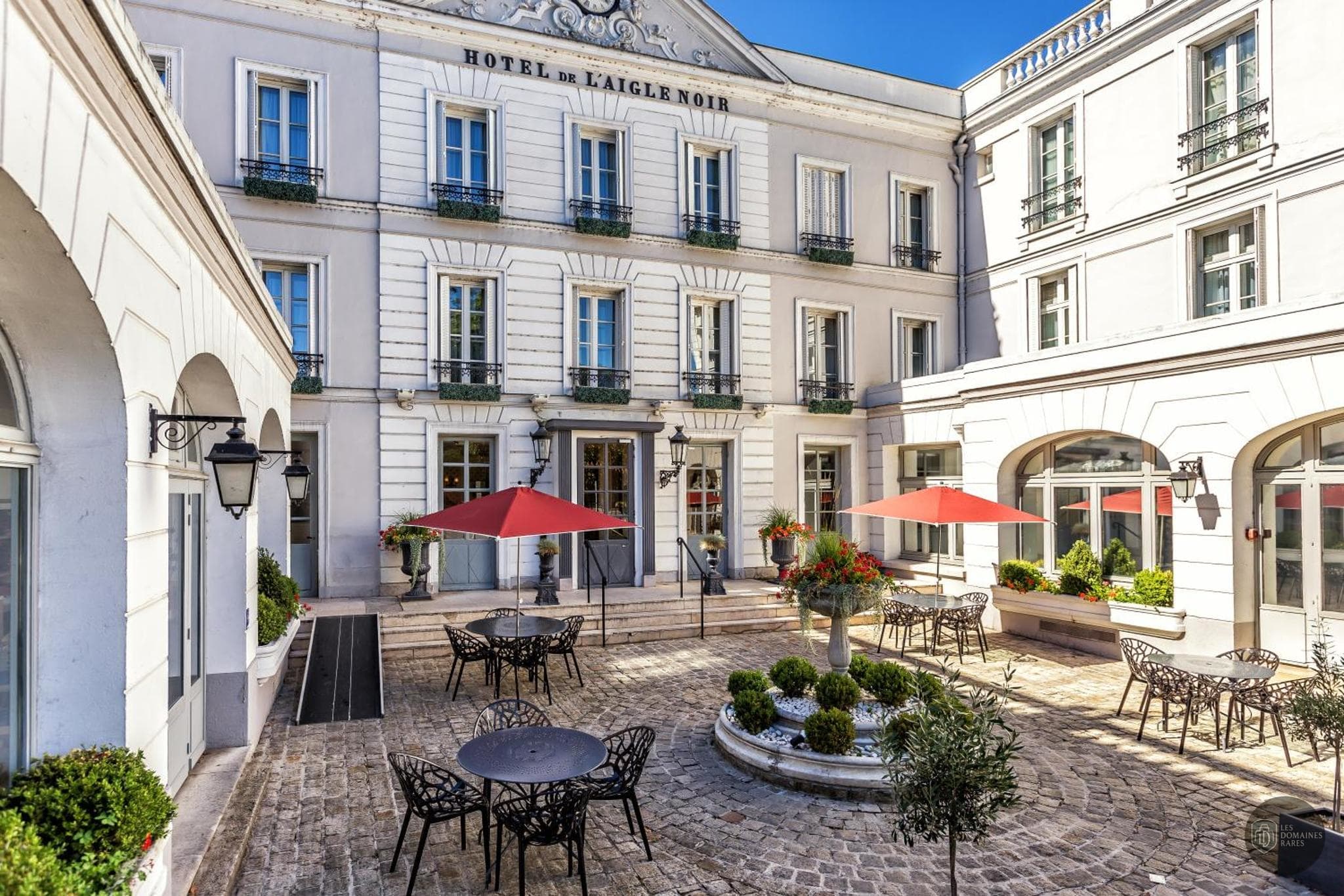 L'Aigle Noir Hôtel Restaurant Fontainebleau MGallery