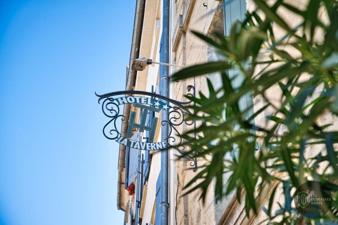 La Taverne