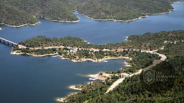 Le Ponton