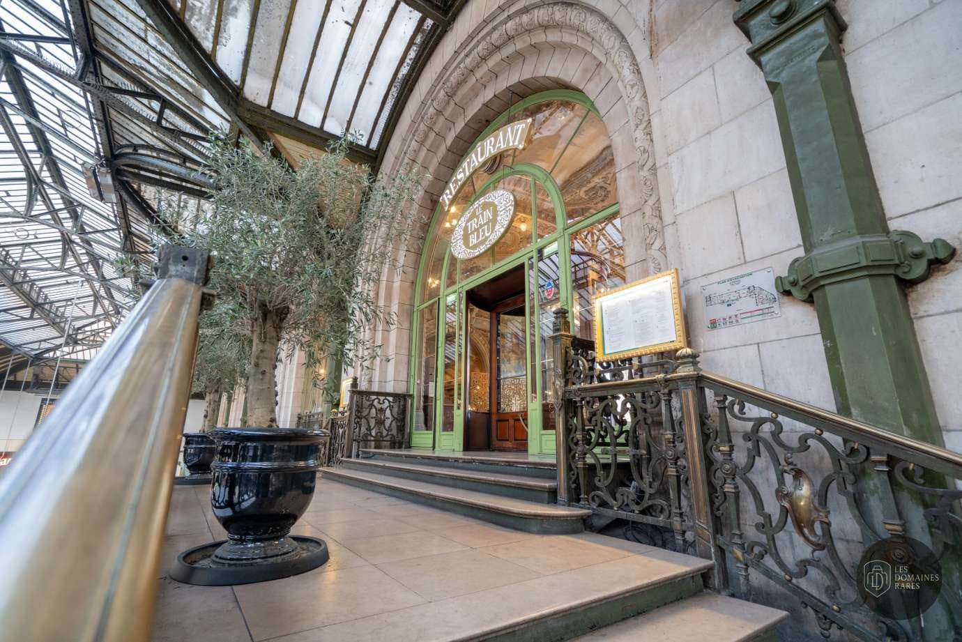 Le Train Bleu