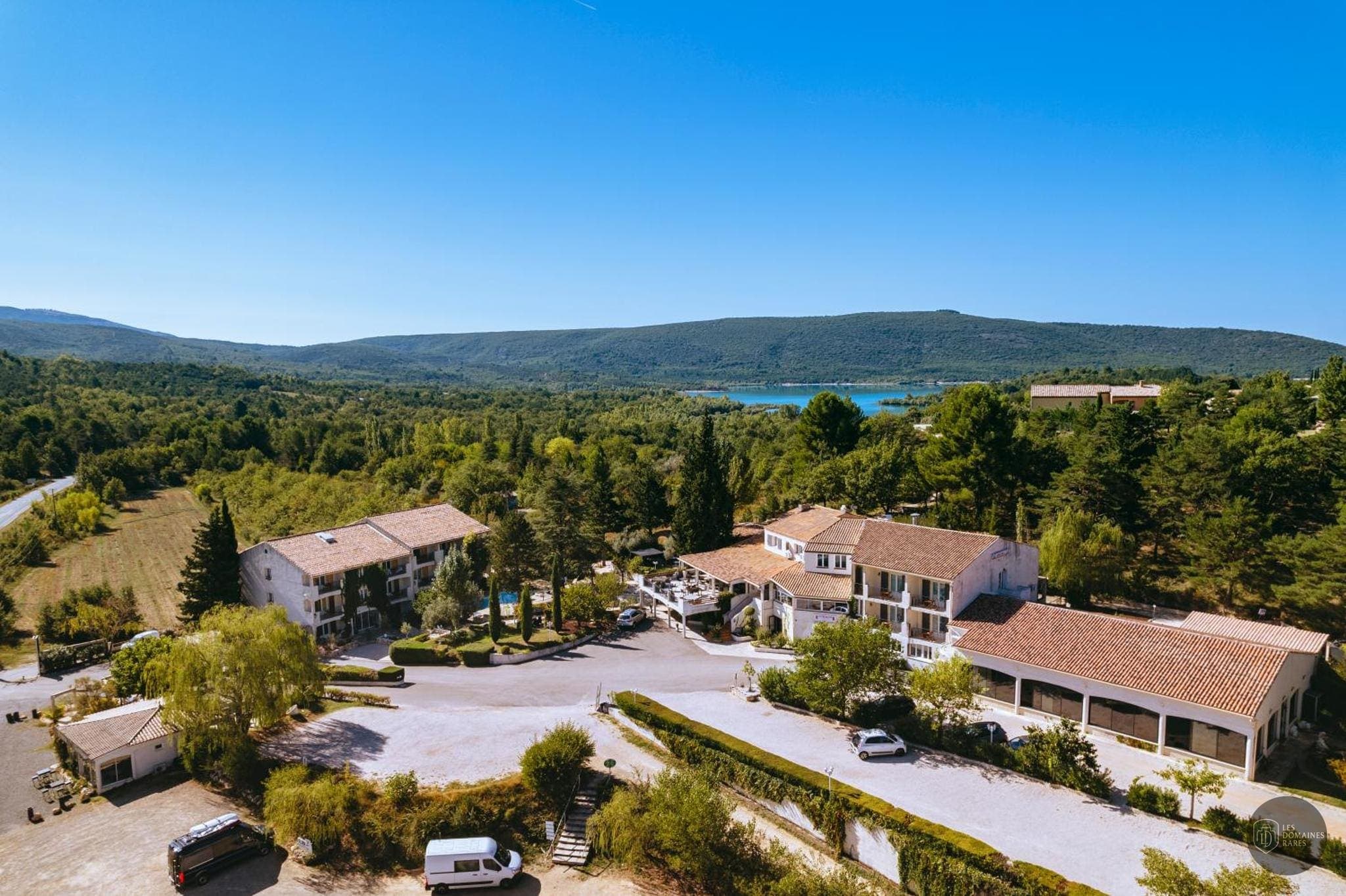 Les Lanternes L'Ermitage Hôtel