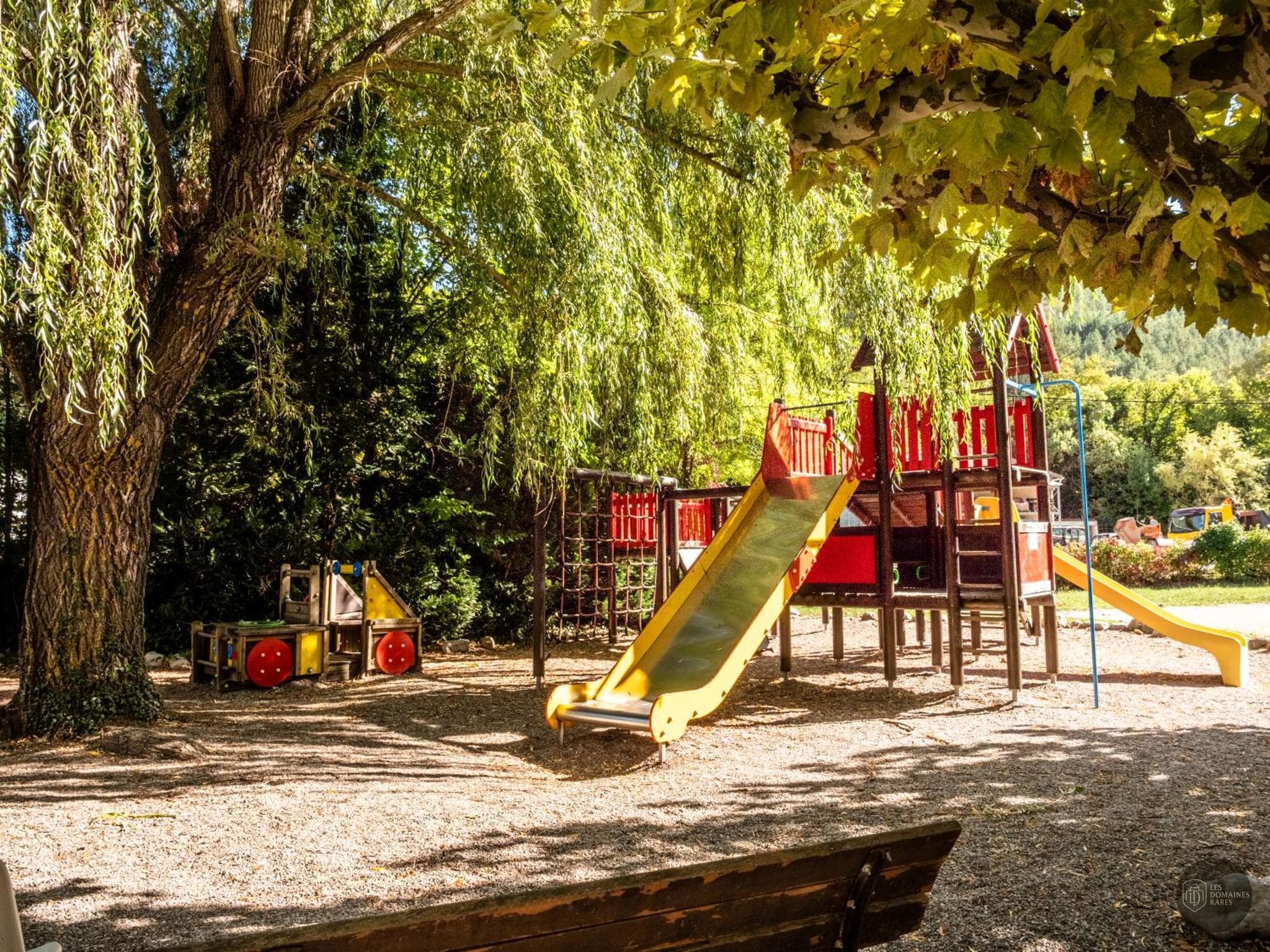 Les Lavandes Drôme Provençale
