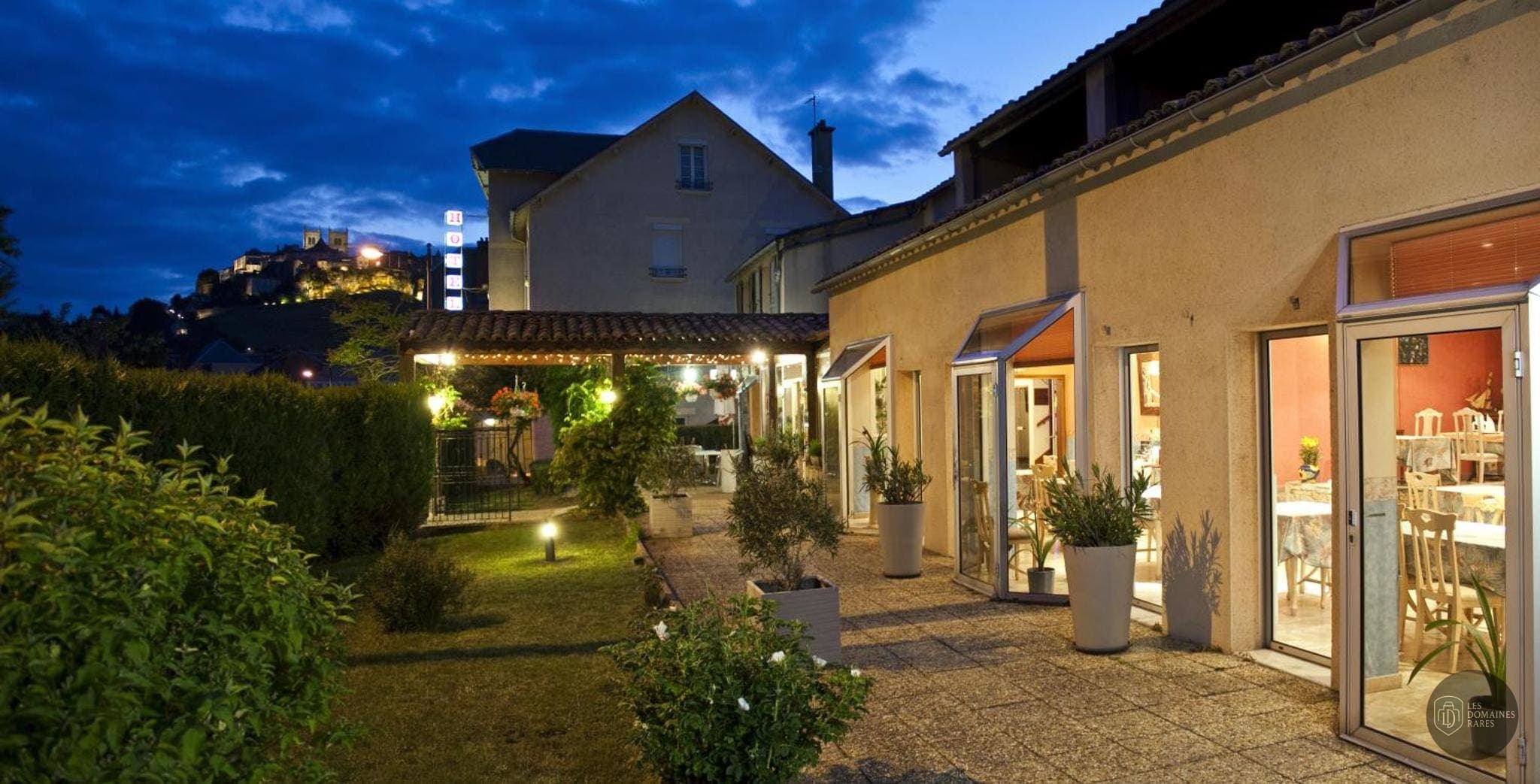 Les Messageries